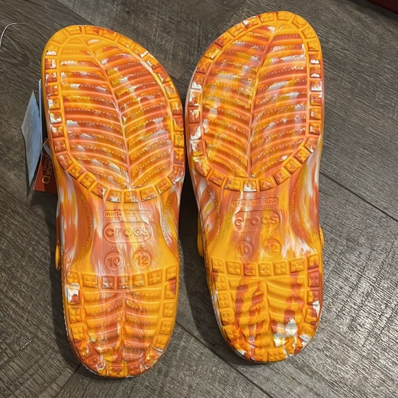 Honey Nut Cheerio Crocs - Picture 2 of 6